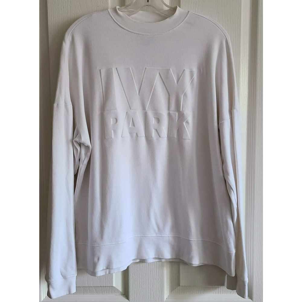 IVY PARK Beyonce White Logo Monotone Embossed Long Sleeve Tee Women's Size Small